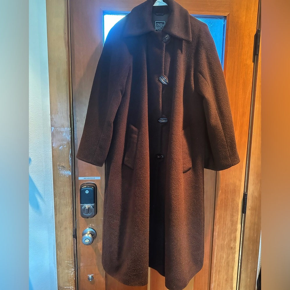Vintage Designer Cinzia Rocca for Saks made in Italy 75% Baby Alpaca Swing Coat